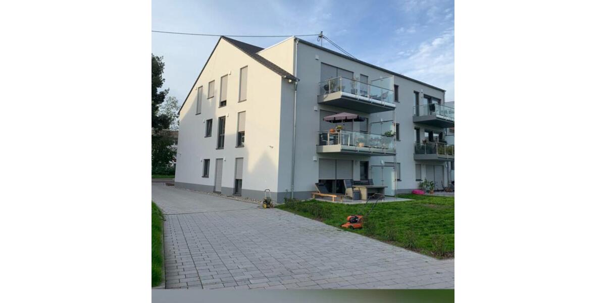 Dachgeschoßwohnung Saarlouis - 3 Zimmer, 92 m&sup2;, 295.000&euro; | Angebot:25350493
