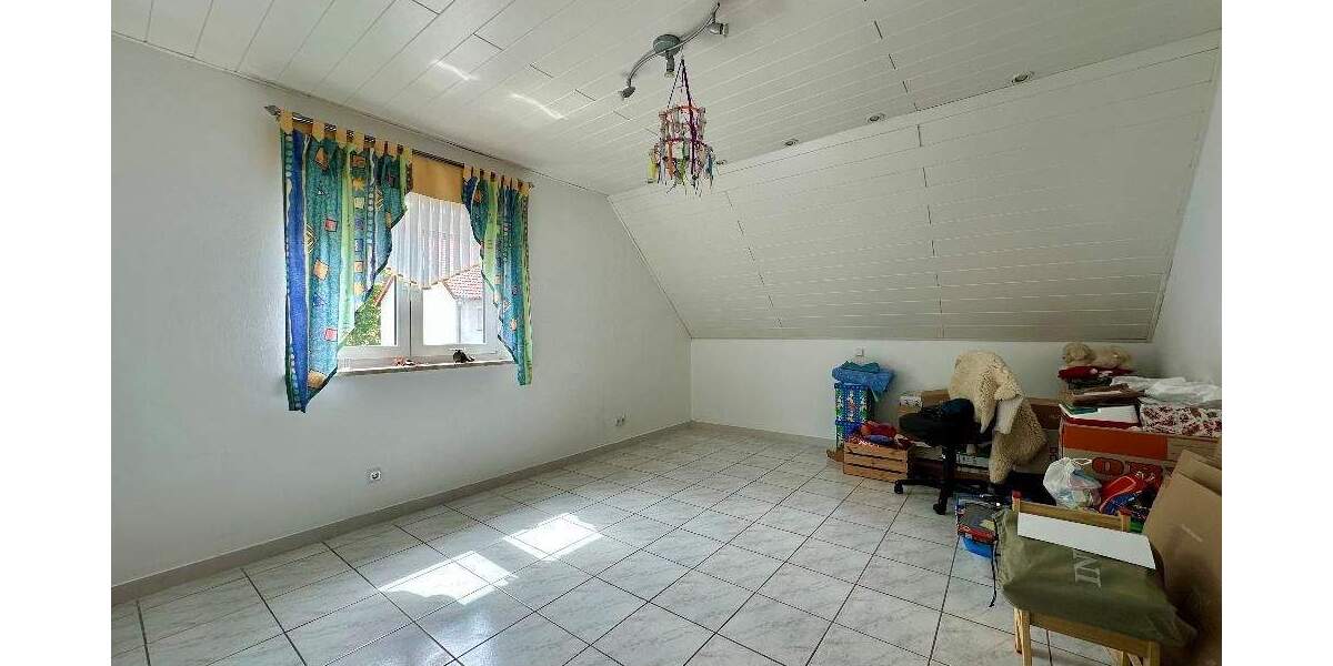 Mehrfamilienhaus, Wohnhaus Blieskastel Niederwürzbach - 5 Zimmer, 190 m&sup2;, 299.000&euro; | Angebot:25745671