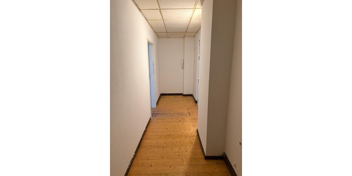 Etagenwohnung Neunkirchen - 3 Zimmer, 90 m&sup2;, 550&euro; | Angebot:25879533