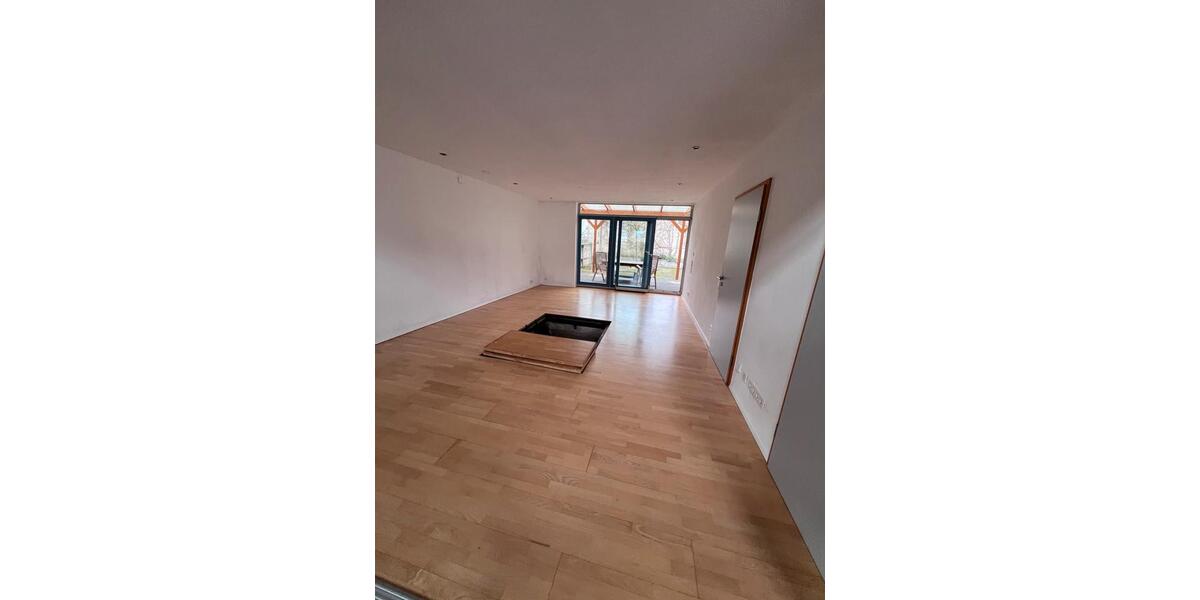 Bauernhaus, Landhaus Schwalbach - 5 Zimmer, 191 m&sup2;, 307.000&euro; | Angebot:25931802