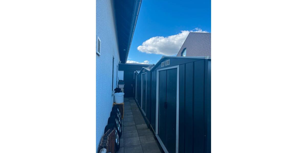 Einfamilienhaus Schwalbach - 12 Zimmer, 390 m&sup2;, 630.000&euro; | Angebot:17049941