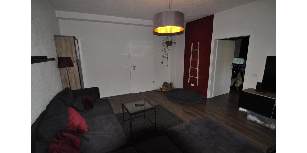 Erdgeschoßwohnung Illingen - 3 Zimmer, 90 m&sup2;, 660&euro; | Angebot:25923722