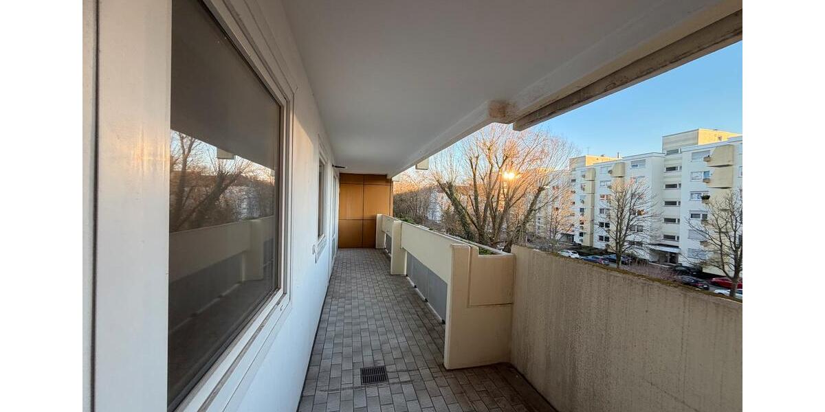 Etagenwohnung Saarbrücken Eschberg - 3 Zimmer, 73 m&sup2;, 693&euro; | Angebot:25355238