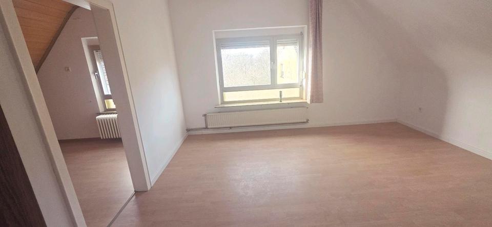 Etagenwohnung Saarbrücken Dudweiler - 2 Zimmer, 60 m&sup2;, 500&euro; | Angebot:24296365