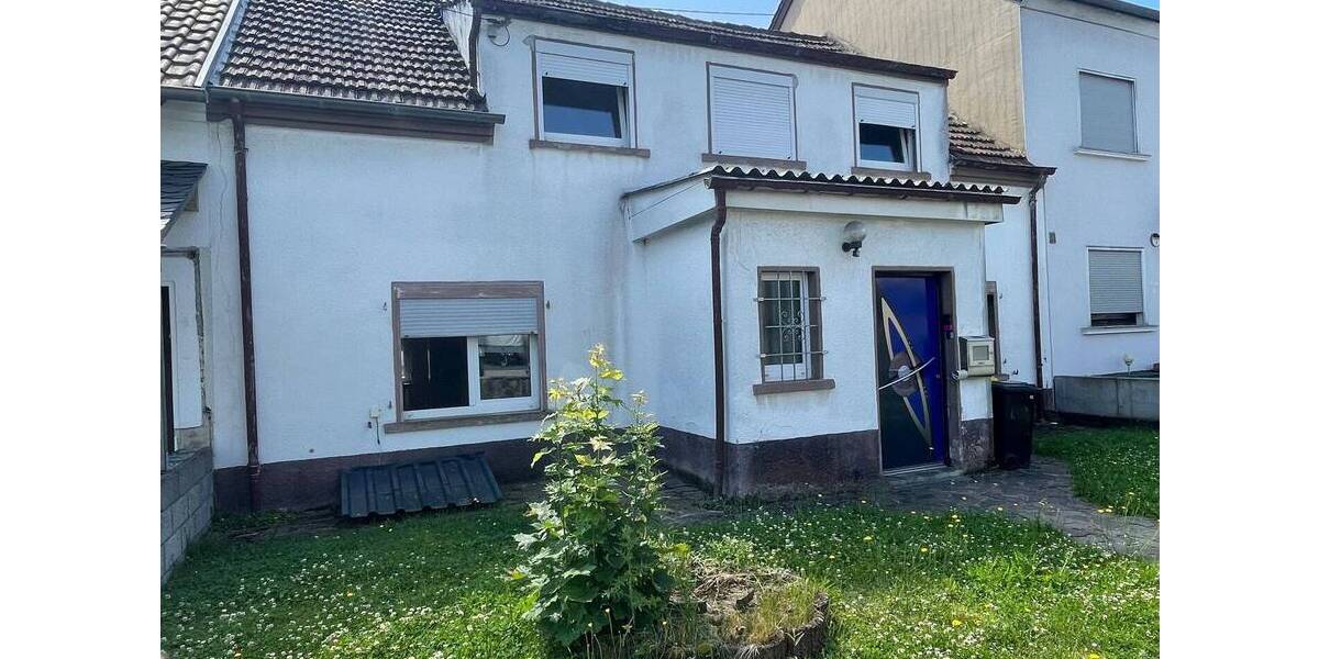 Reihenmittelhaus Überherrn Berus - 7 Zimmer, 175 m&sup2;, 140.000&euro; | Angebot:25731180