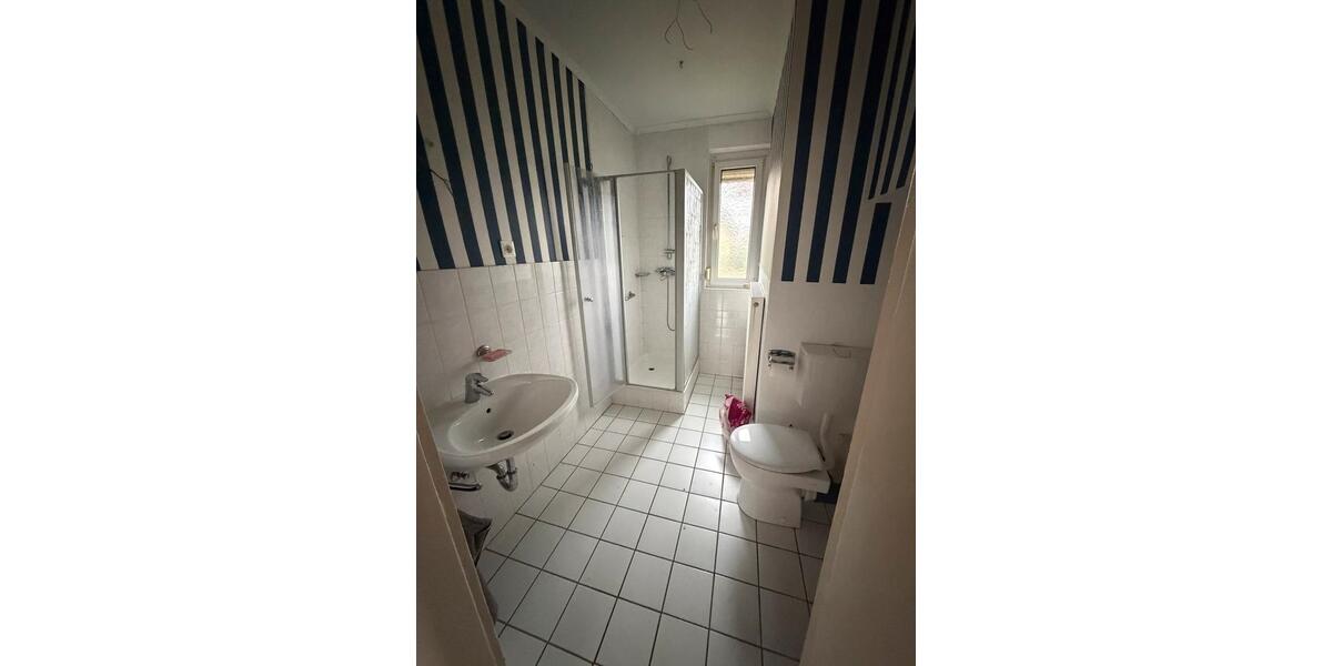 Etagenwohnung Zweibrücken - 2 Zimmer, 65 m&sup2;, 353&euro; | Angebot:25998428