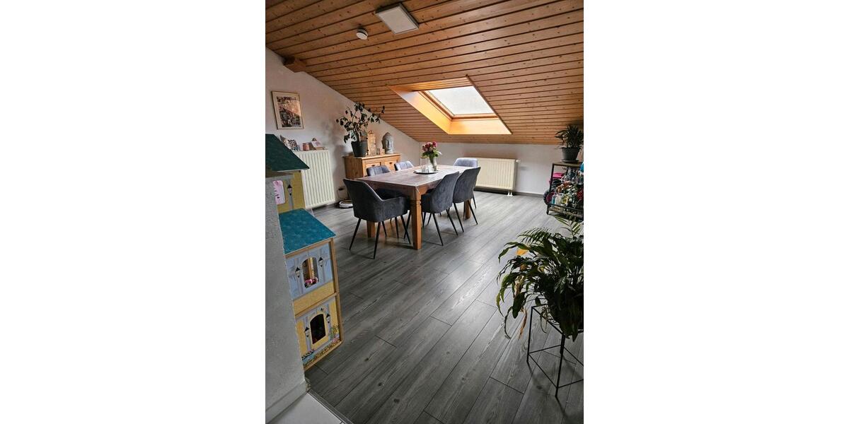 Einfamilienhaus Saarbrücken Scheidt - 3 Zimmer, 104 m&sup2;, 880&euro; | Angebot:25945394