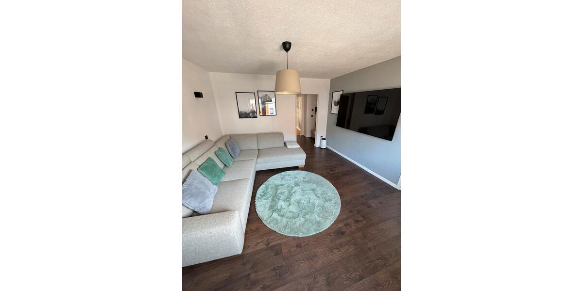 Etagenwohnung Saarwellingen - 1 Zimmer, 65 m&sup2;, 680&euro; | Angebot:26000247