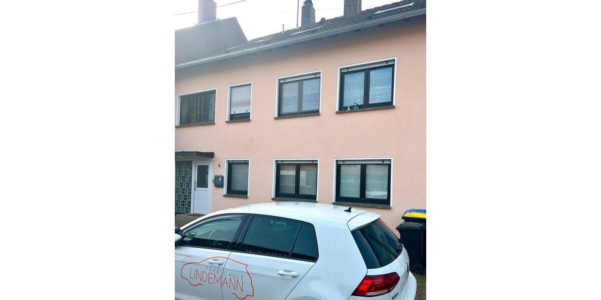 Etagenwohnung Quierschied - 3 Zimmer, 75 m&sup2;, 550&euro; | Angebot:24875822