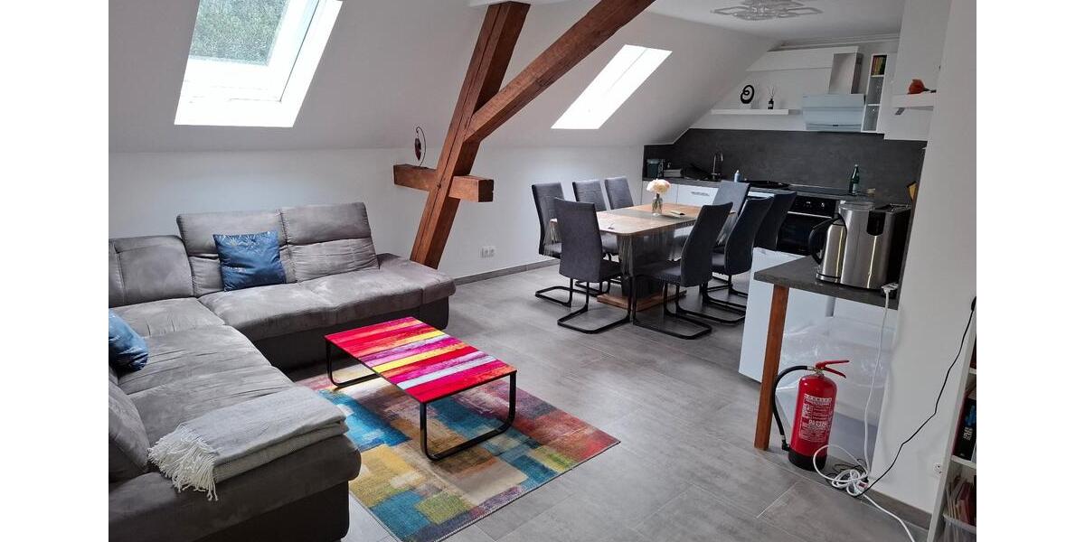 Dachgeschoßwohnung Saarbrücken Neue Bremm - 4 Zimmer, 84 m&sup2;, 840&euro; | Angebot:25331927