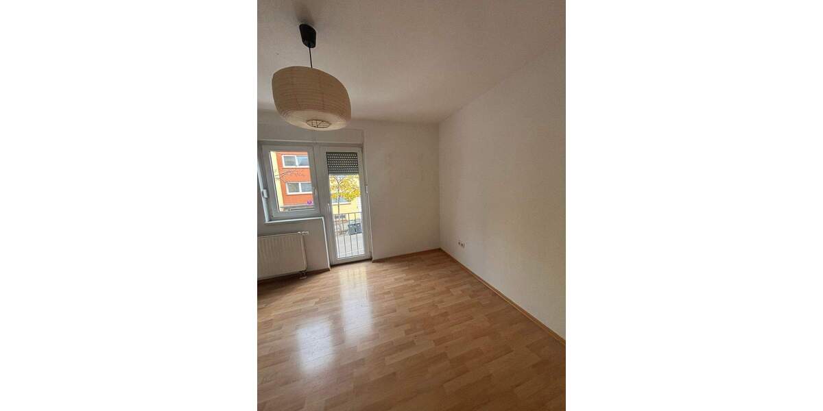 Etagenwohnung Saarbrücken Alt-Saarbrücken - 2 Zimmer, 40 m&sup2;, 400&euro; | Angebot:25996161