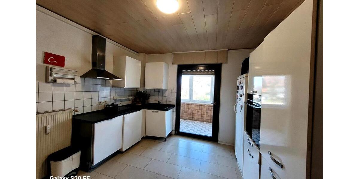 Etagenwohnung Völklingen - 3 Zimmer, 85 m&sup2;, 630&euro; | Angebot:25936876