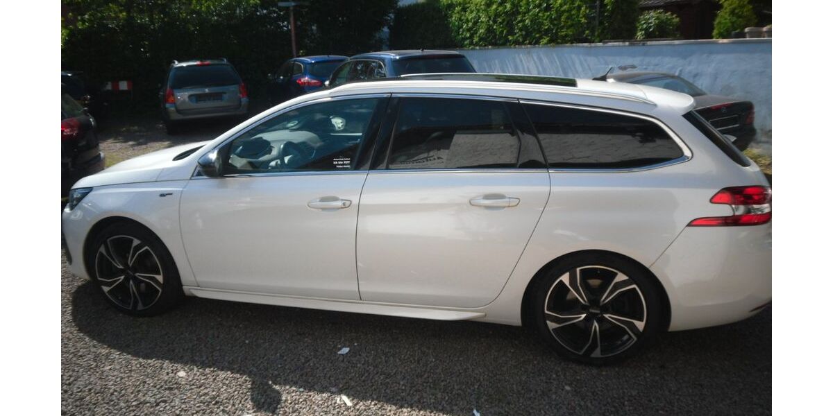 Peugeot 308 86.000 km 12.490 &euro; Saarbruecken 66119