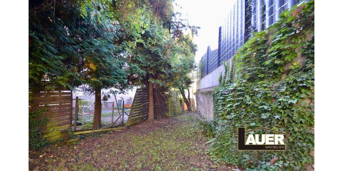 Mehrfamilienhaus, Wohnhaus Völklingen Stadtmitte - 9 Zimmer, 220 m&sup2;, 295.000&euro; | Angebot:25666078