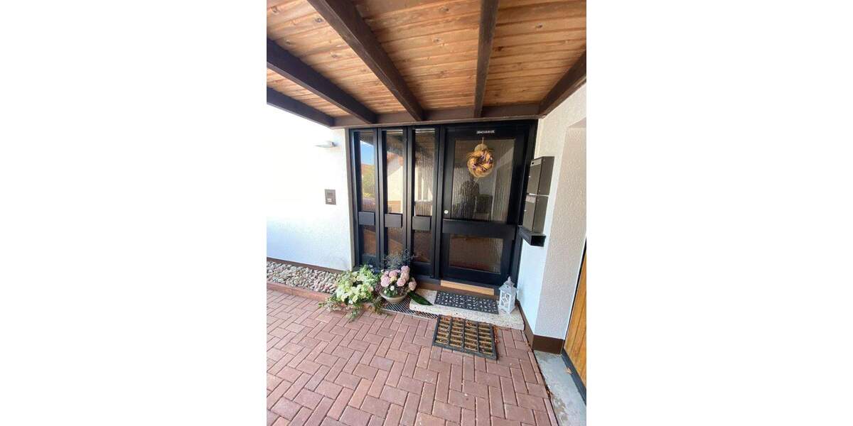 Mehrfamilienhaus, Wohnhaus Homburg Erbach - 6 Zimmer, 138 m&sup2;, 369.000&euro; | Angebot:25663284