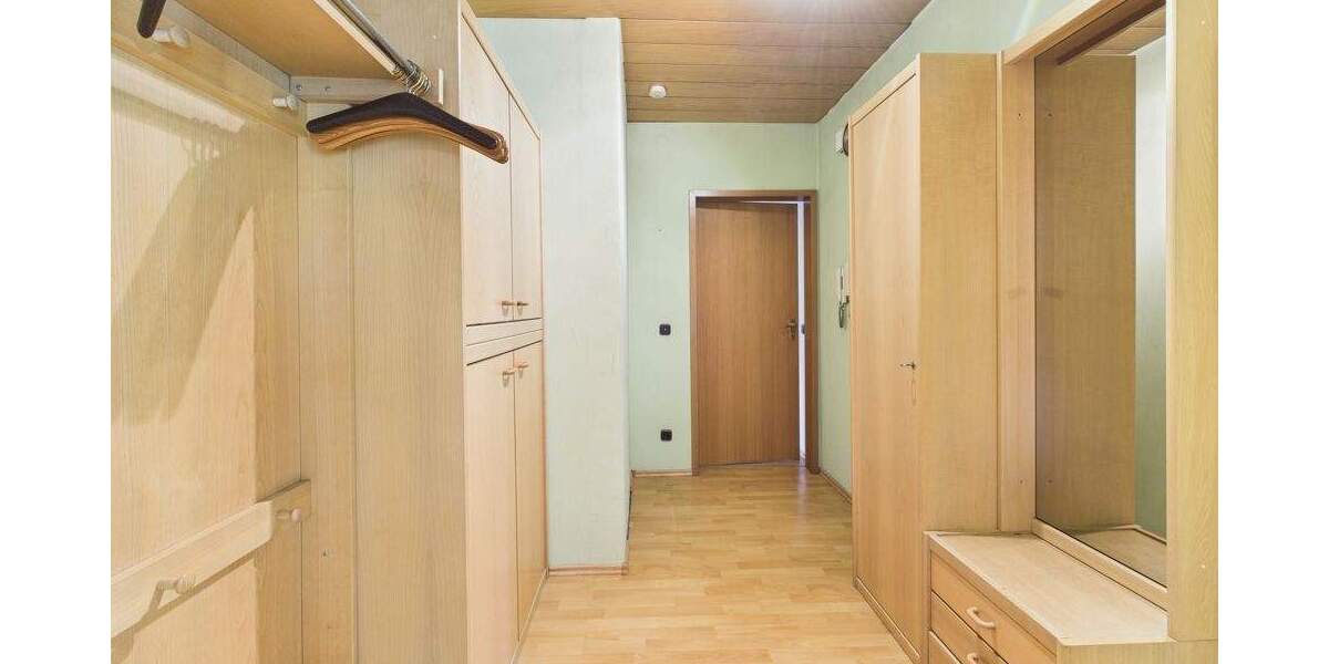 Mehrfamilienhaus, Wohnhaus Quierschied - 9 Zimmer, 234 m&sup2;, 195.000&euro; | Angebot:25799966