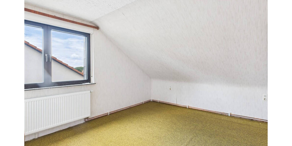 Mehrfamilienhaus, Wohnhaus Wadgassen - 9 Zimmer, 220 m&sup2;, 399.000&euro; | Angebot:25706636