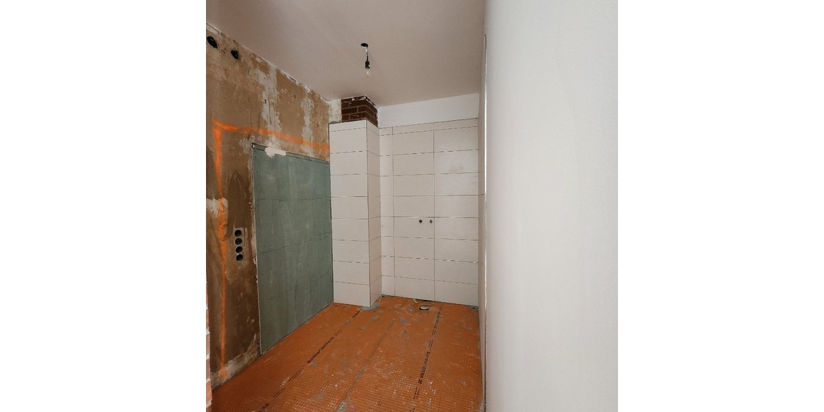 Top-Renditeobjekt: 5 Wohneinheiten im historischen Schulhaus mit großem Entwicklungspotenzial - Mehrfamilienhaus, Wohnhaus Althornbach Bödingerhof | Angebot:24700023