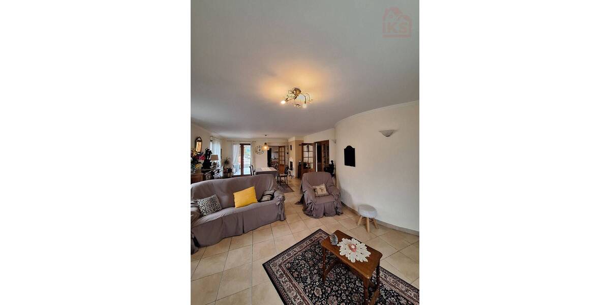 Einfamilienhaus Saarlouis Lisdorf - 8 Zimmer, 200 m&sup2;, 299.000&euro; | Angebot:25731396