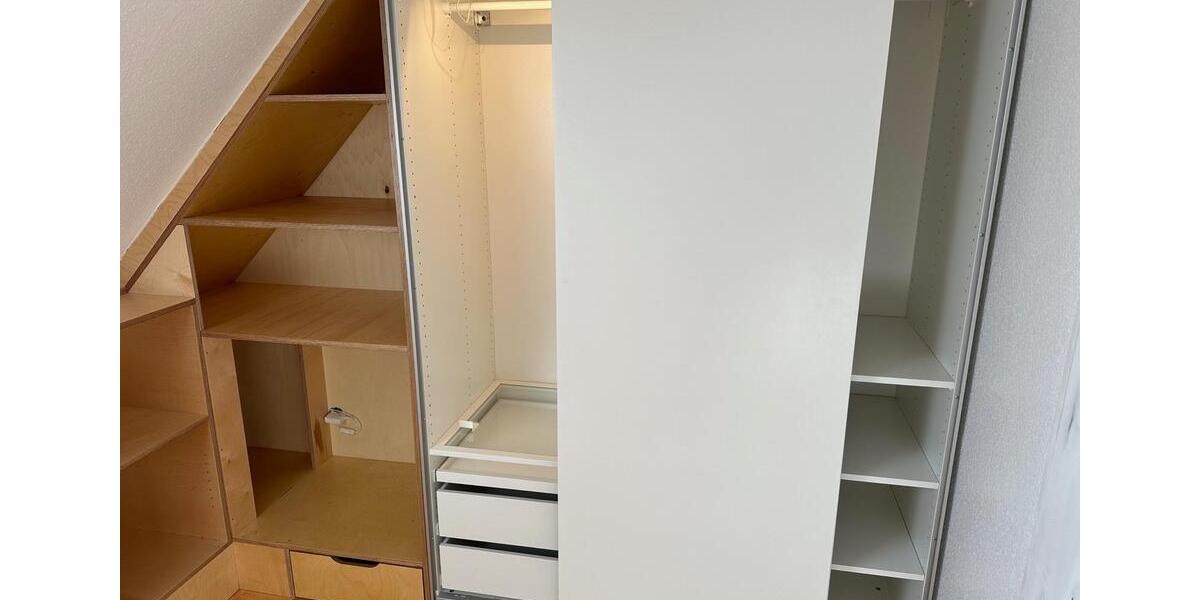 Dachgeschoßwohnung Saarbrücken Ensheim - 2 Zimmer, 130 m&sup2;, 1.000&euro; | Angebot:26162666