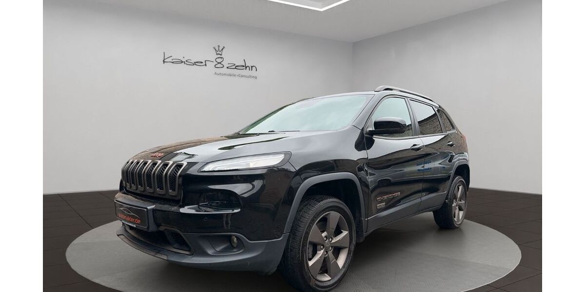Jeep Cherokee 156.080 km 12.888 &euro; Saarbrücken 66133