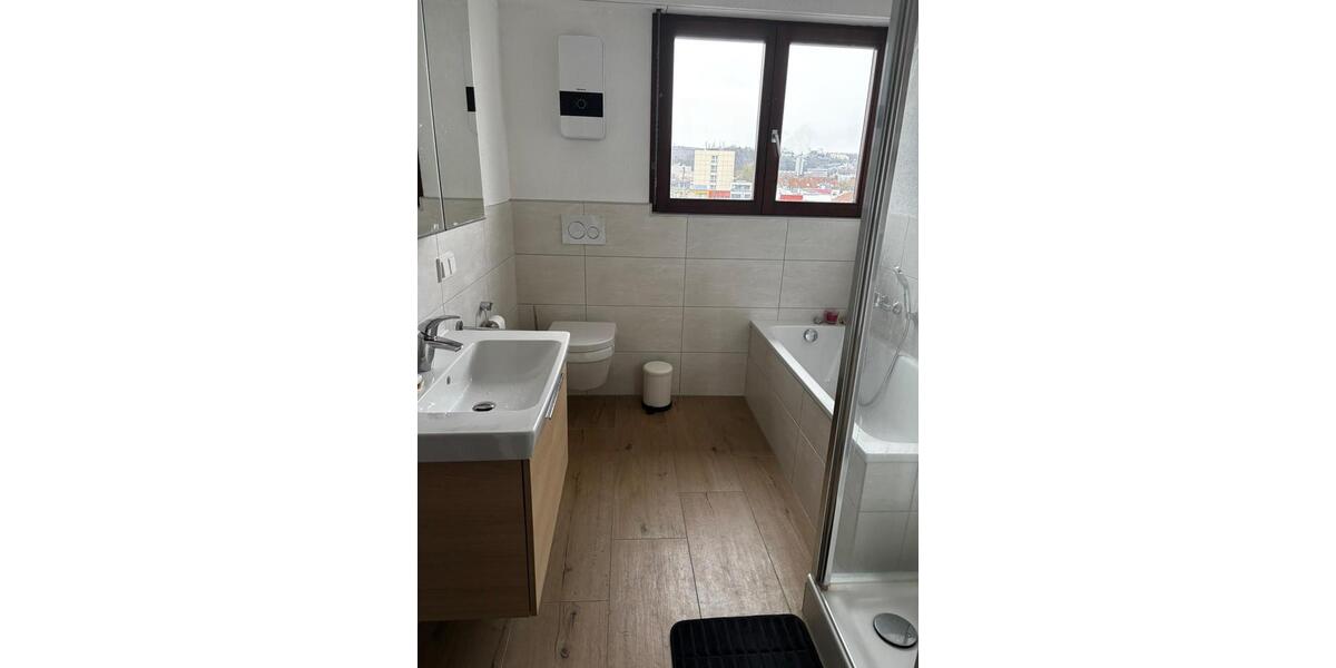 Dachgeschoßwohnung Saarbrücken St. Arnual - 3 Zimmer, 70 m&sup2;, 450&euro; | Angebot:25636583