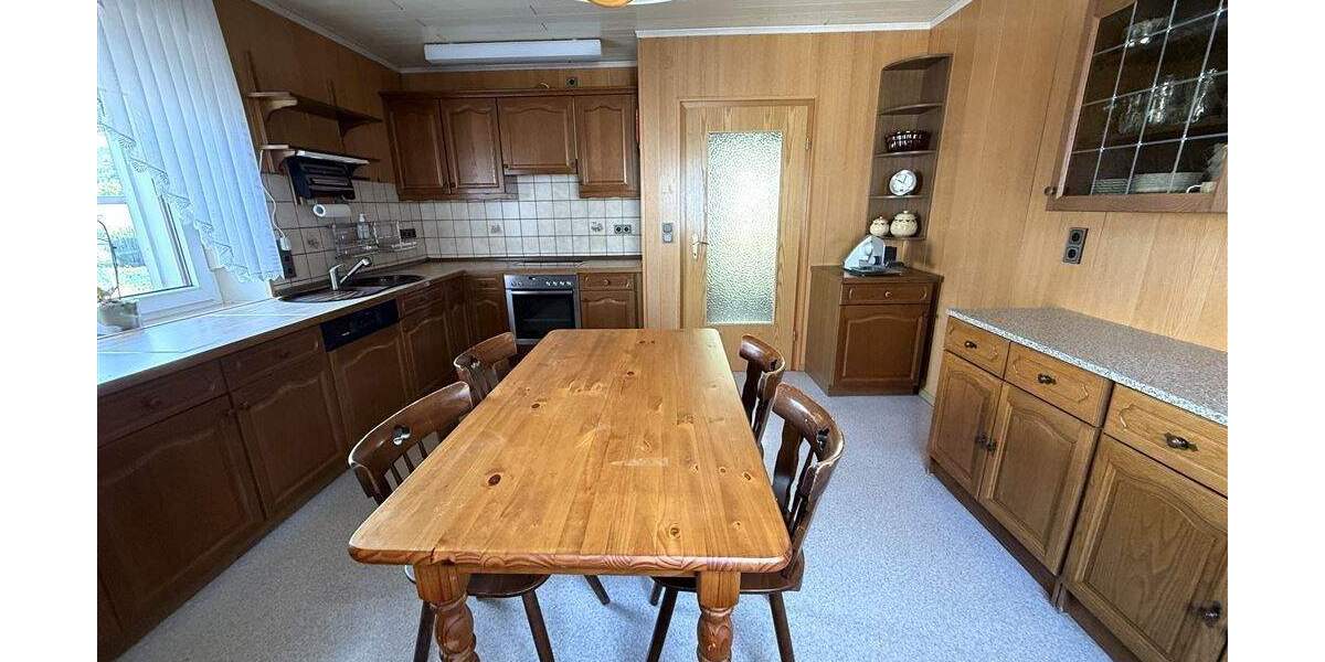 Einfamilienhaus Rehlingen-Siersburg Rehlingen - 4 Zimmer, 111 m&sup2;, 150.000&euro; | Angebot:25661345