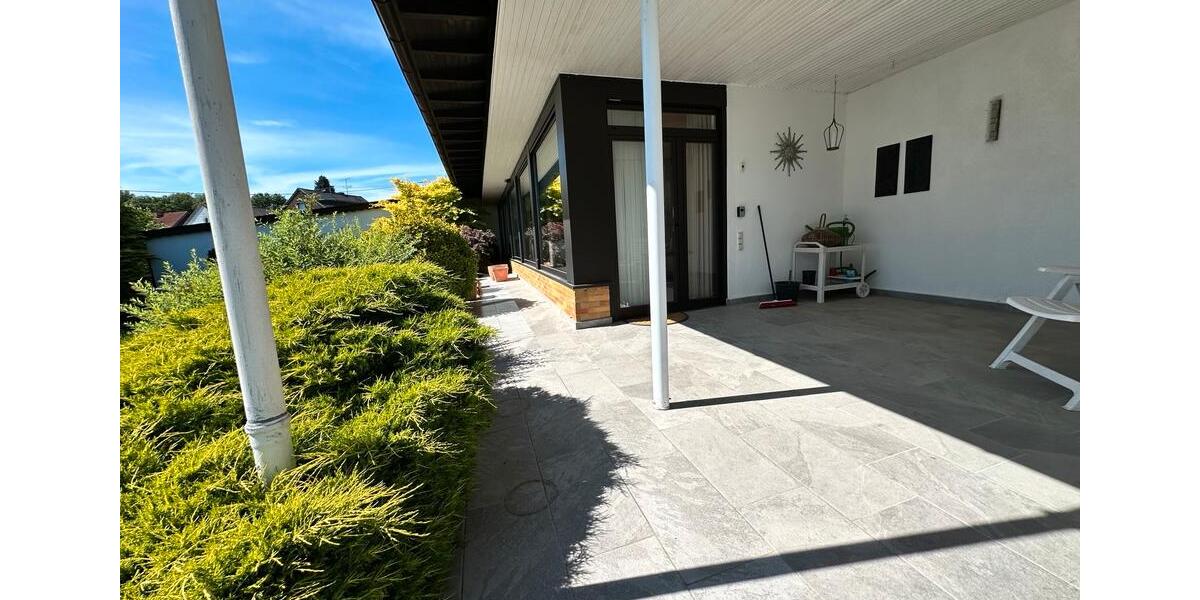 Bungalow Schiffweiler - 9 Zimmer, 159 m&sup2;, 269.000&euro; | Angebot:26711169