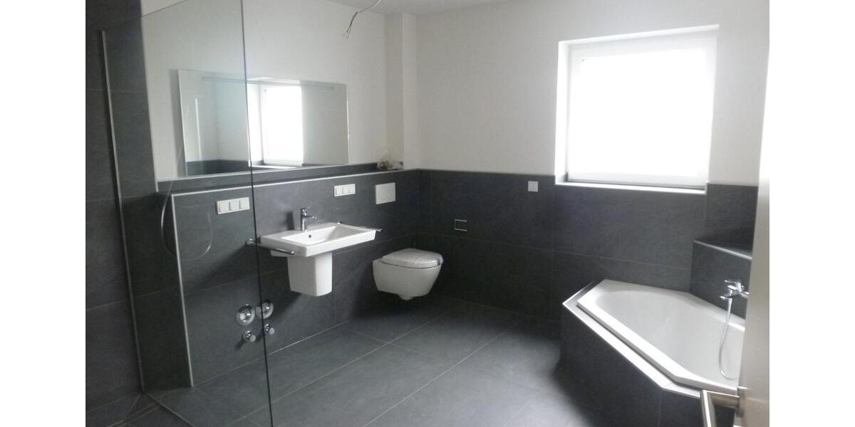 Erdgeschoßwohnung Kirkel - 3 Zimmer, 95 m&sup2;, 1.135&euro; | Angebot:25934957