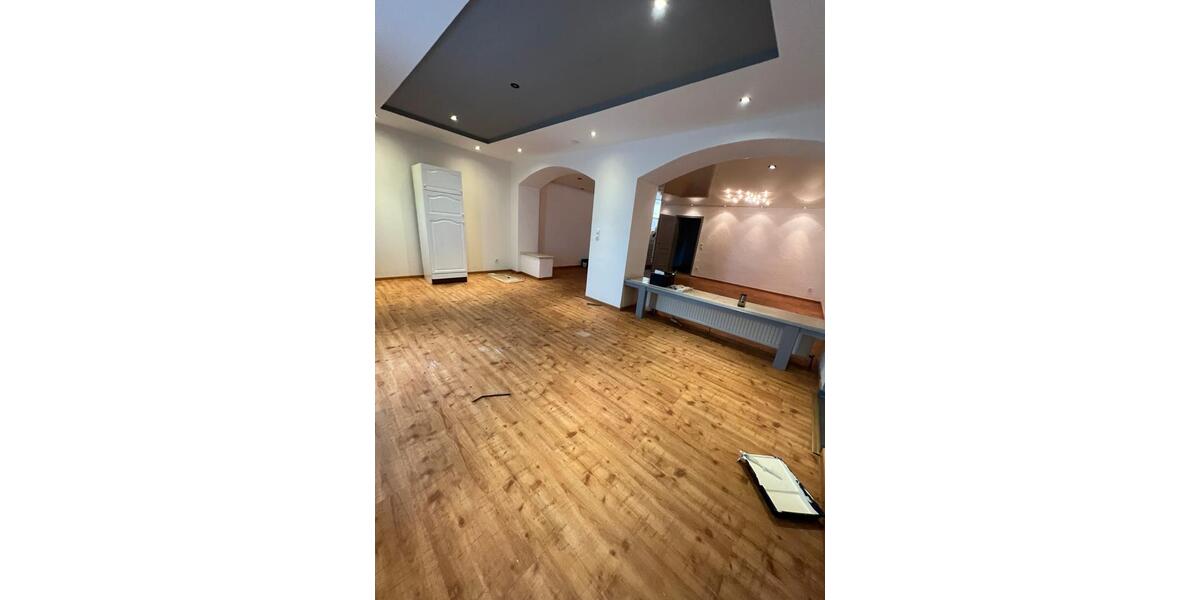 Maisonettenwohnung Neunkirchen Kohlhof - 2 Zimmer, 160 m&sup2;, 1.200&euro; | Angebot:25895217