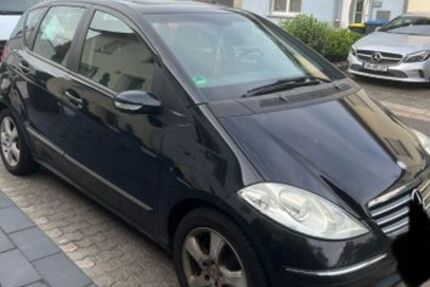 Mercedes-Benz A 170 208.000 km 2.000 &euro; Völklingen 66333