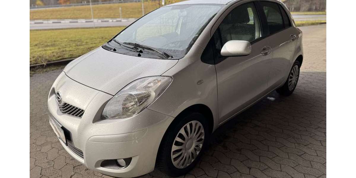 Daihatsu Charade 68.000 km 6.950 &euro; Zweibrücken 66482