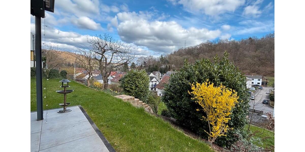 Terrassenwohnung Sankt Ingbert - 3 Zimmer, 94 m&sup2;, 1.020&euro; | Angebot:24727226