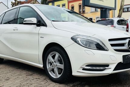 Mercedes-Benz B 180 225.000 km 6.900 &euro; Saarbrücken 66115