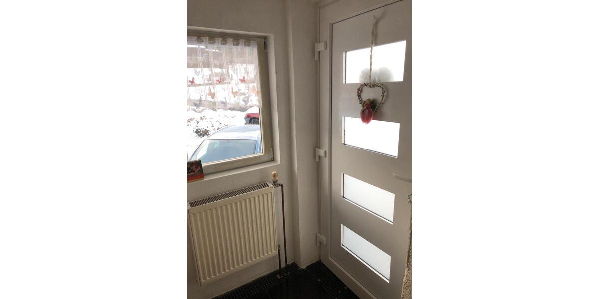 Reihenhaus Püttlingen - 4 Zimmer, 100 m&sup2;, 135.000&euro; | Angebot:25365257