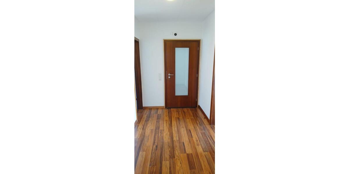 Etagenwohnung Schmelz - 1 Zimmer, 80 m&sup2;, 600&euro; | Angebot:26317309