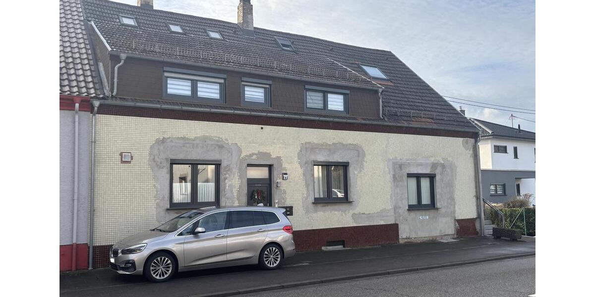 Maisonettenwohnung Schiffweiler - 2 Zimmer, 63 m&sup2;, 453&euro; | Angebot:25713959