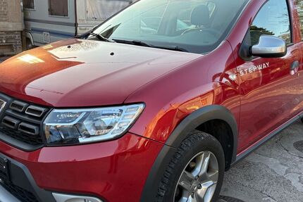 Dacia Sandero 109.600 km 5.900 &euro; Völklingen 66333