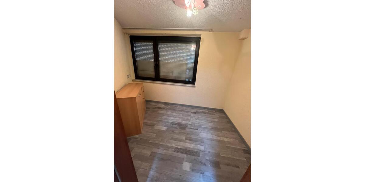 Maisonettenwohnung Neunkirchen Kohlhof - 2 Zimmer, 160 m&sup2;, 1.200&euro; | Angebot:25895217