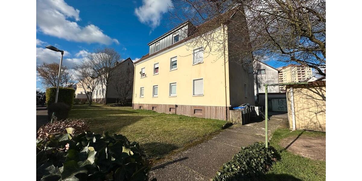 Dachgeschoßwohnung Saarbrücken Dudweiler - 2 Zimmer, 35 m&sup2;, 325&euro; | Angebot:26439815