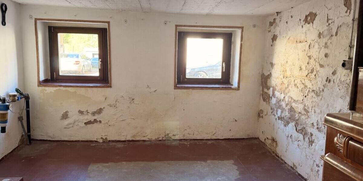 Mehrfamilienhaus, Wohnhaus Wadgassen / Werbeln Werbeln - 4 Zimmer, 110 m&sup2;, 99.000&euro; | Angebot:26388902