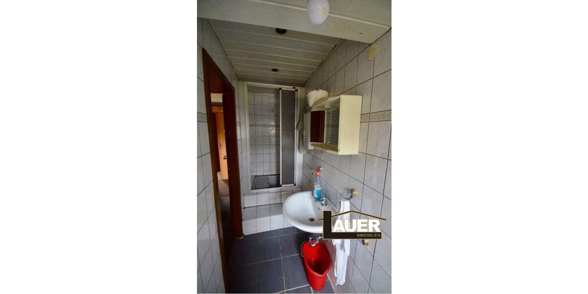 Einfamilienhaus Völklingen Wehrden - 5 Zimmer, 110 m&sup2;, 125.000&euro; | Angebot:25770156