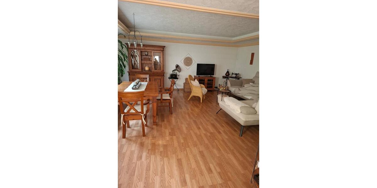 Etagenwohnung Blieskastel - 4 Zimmer, 110 m&sup2;, 700&euro; | Angebot:25752716