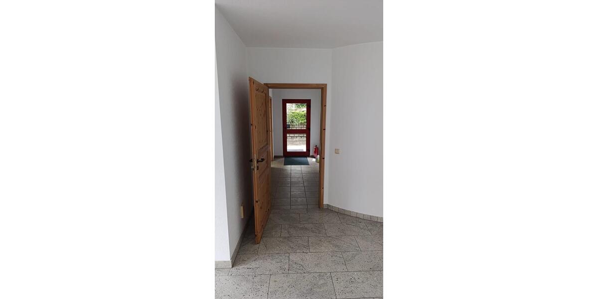Erdgeschoßwohnung Riegelsberg - 2 Zimmer, 68 m&sup2;, 600&euro; | Angebot:24839785