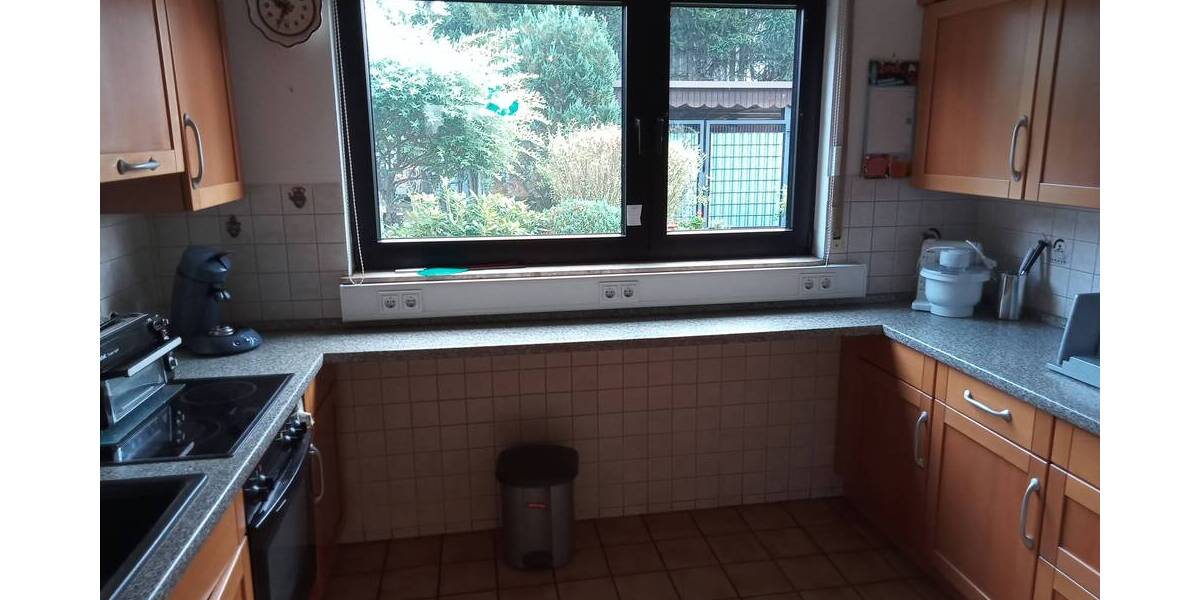 Etagenwohnung Neunkirchen Innenstadt - 5 Zimmer, 130 m&sup2;, 1.350&euro; | Angebot:25701494