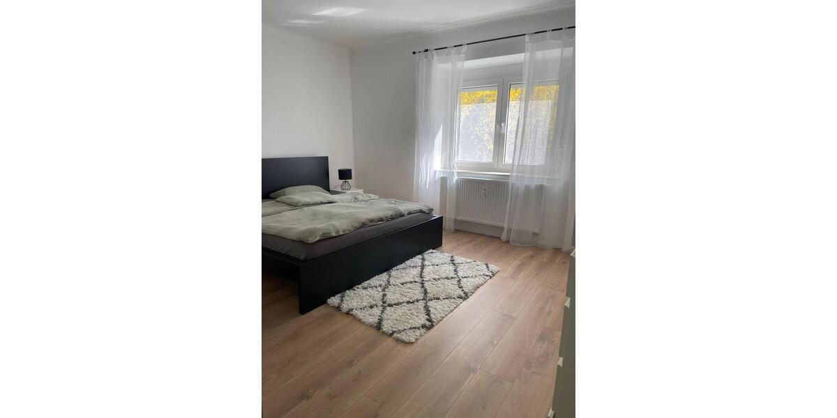 Erdgeschoßwohnung Neunkirchen Heinitz - 3 Zimmer, 100 m&sup2;, 740&euro; | Angebot:25842158