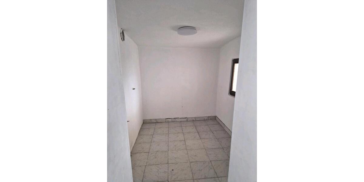 Etagenwohnung Riegelsberg - 3 Zimmer, 81 m&sup2;, 750&euro; | Angebot:26652033