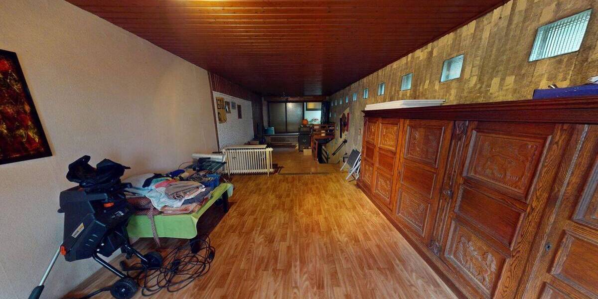 Mehrfamilienhaus, Wohnhaus Püttlingen - 129.000&euro; | Angebot:25674622