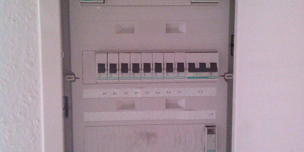 Etagenwohnung Saarbrücken Burbach - 2 Zimmer, 40 m&sup2;, 81.900&euro; | Angebot:25776338