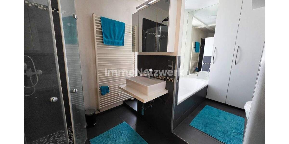 Mehrfamilienhaus, Wohnhaus Neunkirchen/Saar Innenstadt - 8 Zimmer, 205 m&sup2;, 298.000&euro; | Angebot:25824316